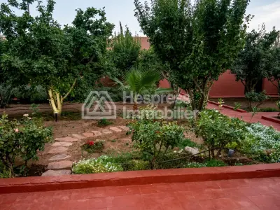 Farm for sale in Ouarzazate, 137 hectares, altitude 1700 m²
