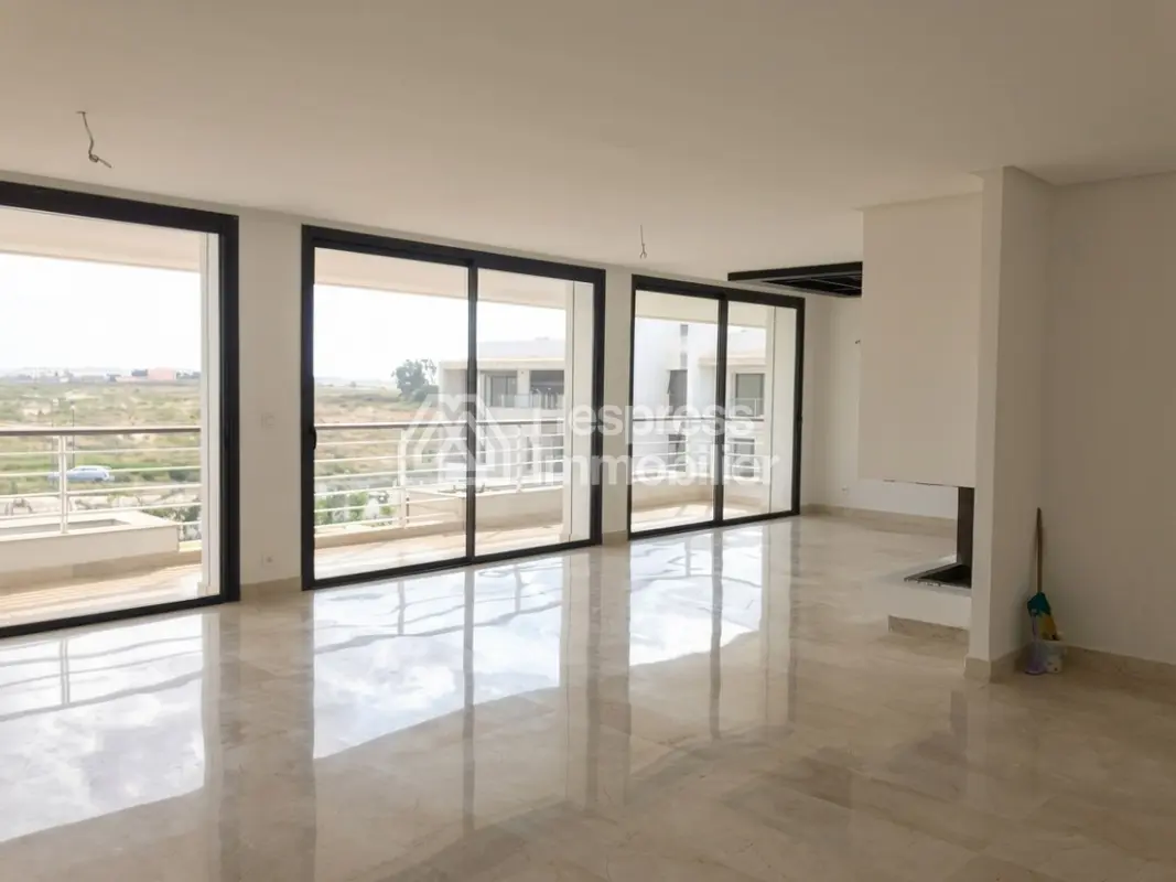شقة جديدة CGI Bouskoura