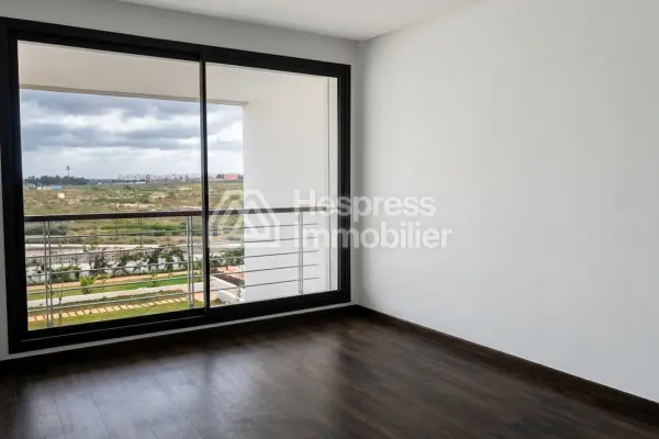شقة جديدة CGI Bouskoura