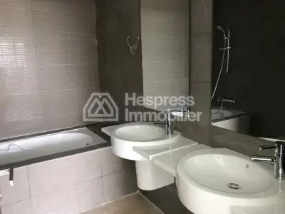 شقة جديدة CGI Bouskoura