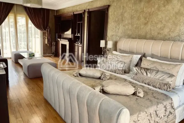 Furnished villa for rent Californie
