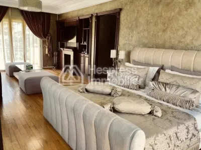 Furnished villa for rent Californie