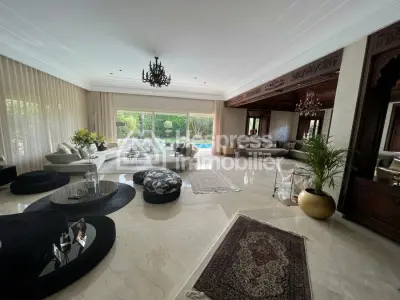 Furnished villa for rent Californie