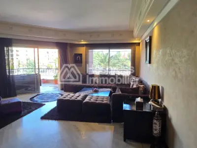 Appt 159m² avec parking Guéliz, Marrakech