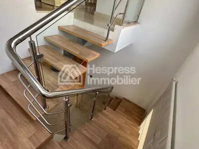 Duplex a Louer de 250 m a Palmeraie Bouskoura