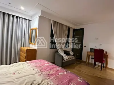 Duplex a Louer de 250 m a Palmeraie Bouskoura
