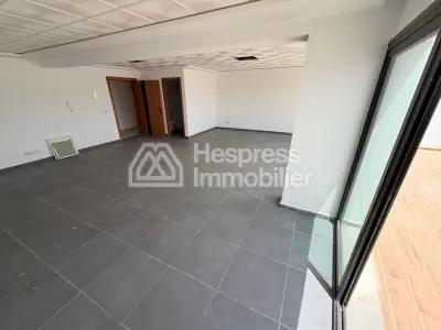 Bureau à vendre – Dar Tounsi, Tanger