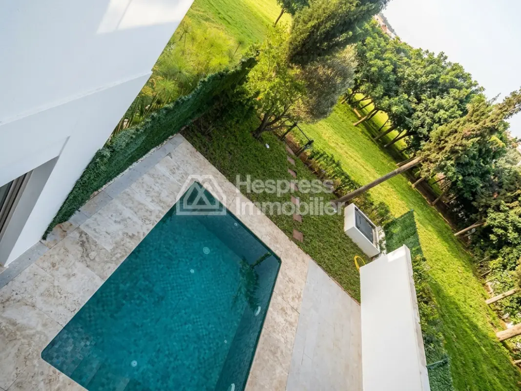 Palmeraie location villa meublée front golf 300 m²