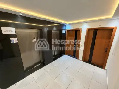 Bureau à vendre – Dar Tounsi, Tanger