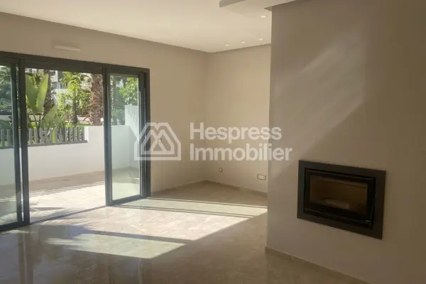 شرفة الطابق الأرضي في بوسكورة