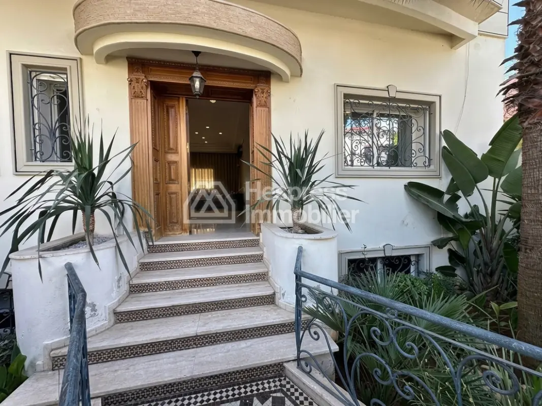Villa for sale in Laymoune