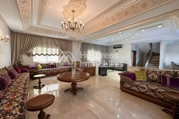 Villa for sale in Laymoune