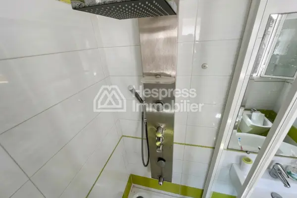 Villa for sale in Laymoune