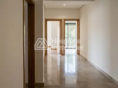 Villa à louer à bouskoura palmeraie