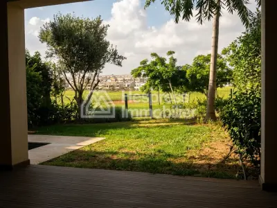 Villa à louer à bouskoura palmeraie