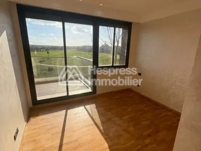 Bel Appartement en location Front golf