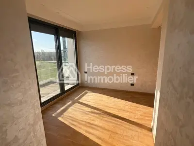 Bel Appartement en location Front golf