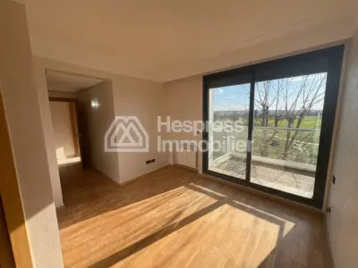 Bel Appartement en location Front golf