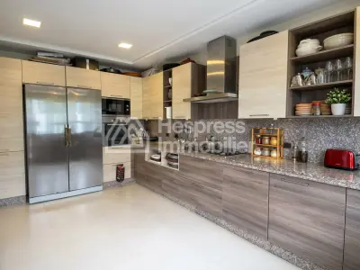 Apartment for sale in Serena Park, 252m2