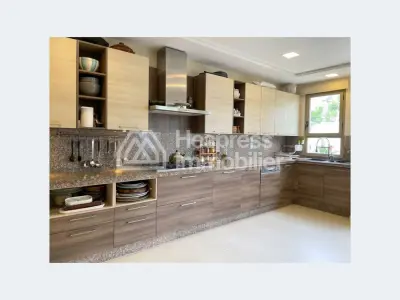 Apartment for sale in Serena Park, 252m2
