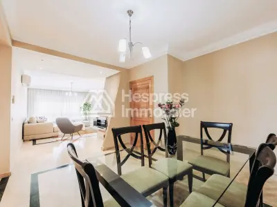 Apartment rental, Place les Iris