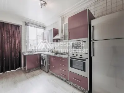 Apartment rental, Place les Iris