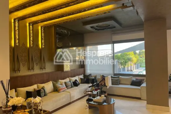 Villa en vente prestigia front golf