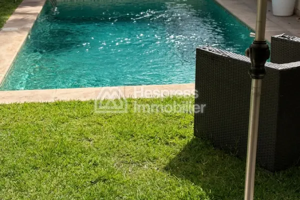 A LOUER Belle Villa meublée 350 m2 Prestigia