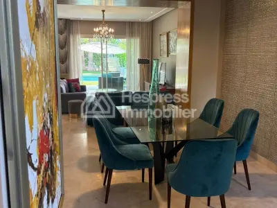 A LOUER Belle Villa meublée 350 m2 Prestigia