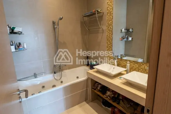 A LOUER Belle Villa meublée 350 m2 Prestigia