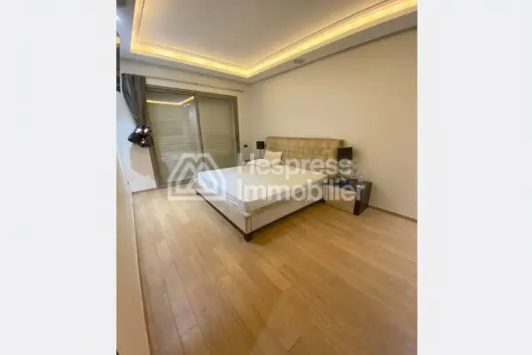 شقة مفروشة للإيجار في الطابق الأرضي Ville verte