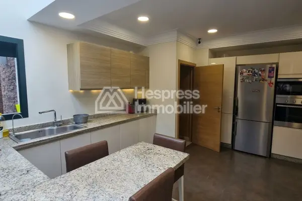 Villa en vente front golf forêt palmeraie