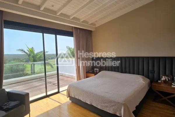 Villa en vente front golf forêt palmeraie