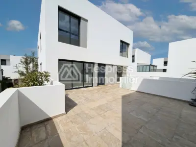 For rent Duplex cgi
