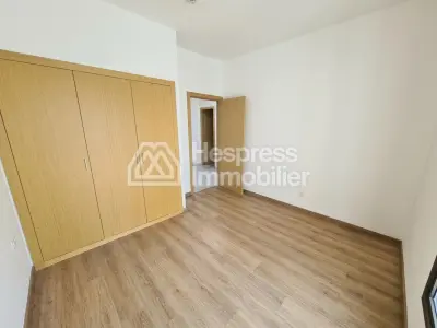 For rent Duplex cgi