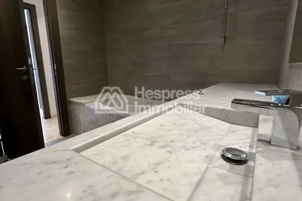 Apartment rental on the edge of the park