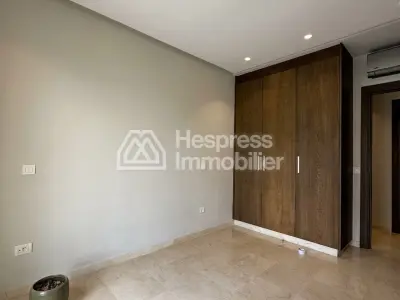 Apartment rental on the edge of the park