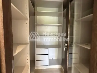 Apartment rental on the edge of the park