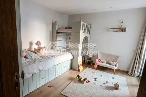 For sale: 3-bedroom apartment Californie