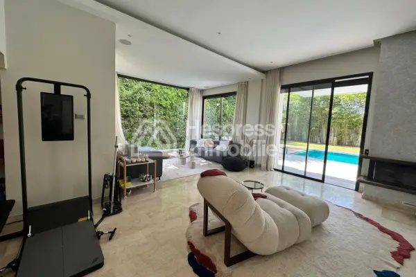 Modern villa for sale