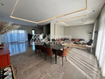Furnished villa