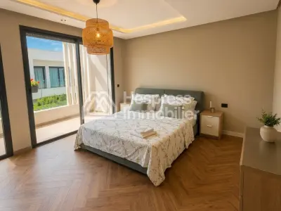 Furnished villa