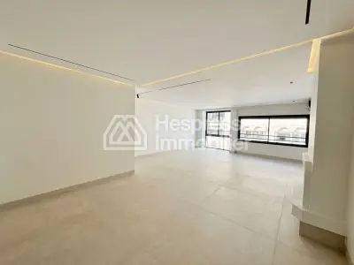 Superb renovated apartment