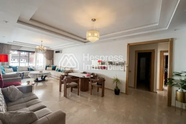 Family apartment for sale