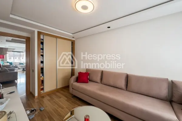 Family apartment for sale