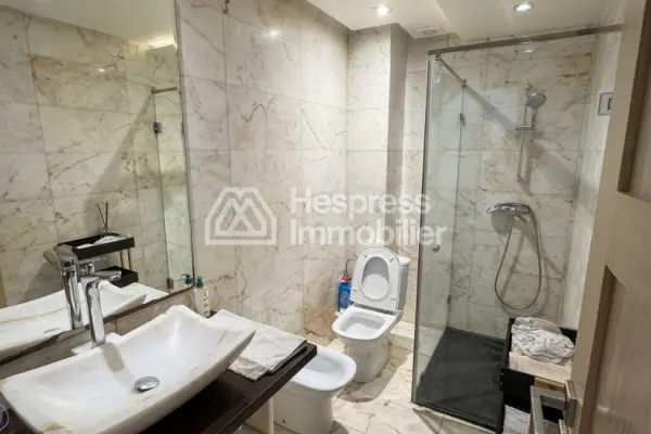 Family apartment for sale