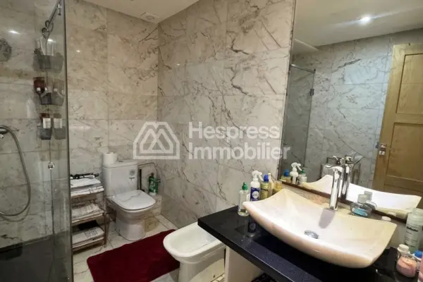 Family apartment for sale