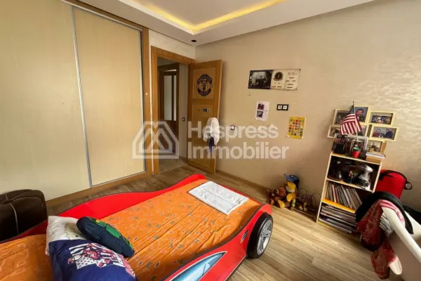 Family apartment for sale