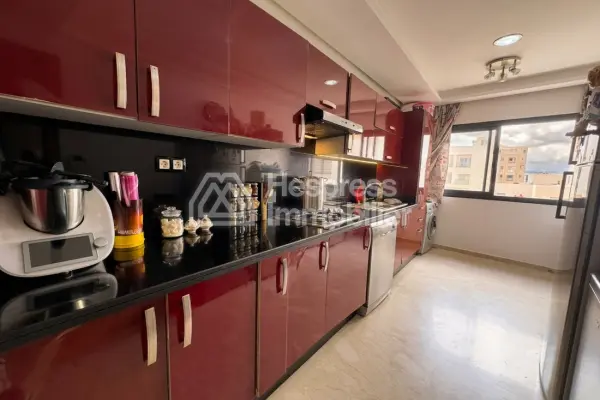 Family apartment for sale