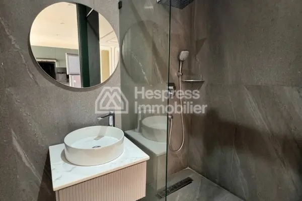 Semi-furnished or unfurnished studio apartment for rent